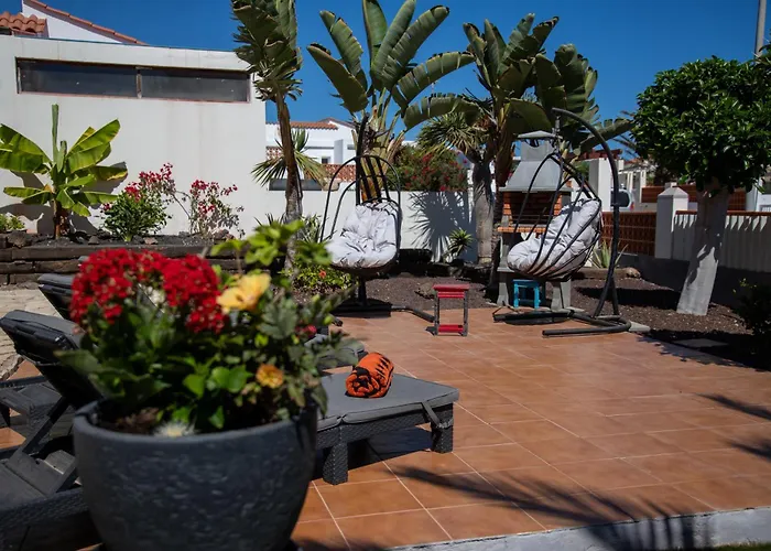 Casa Palmeras Villa *